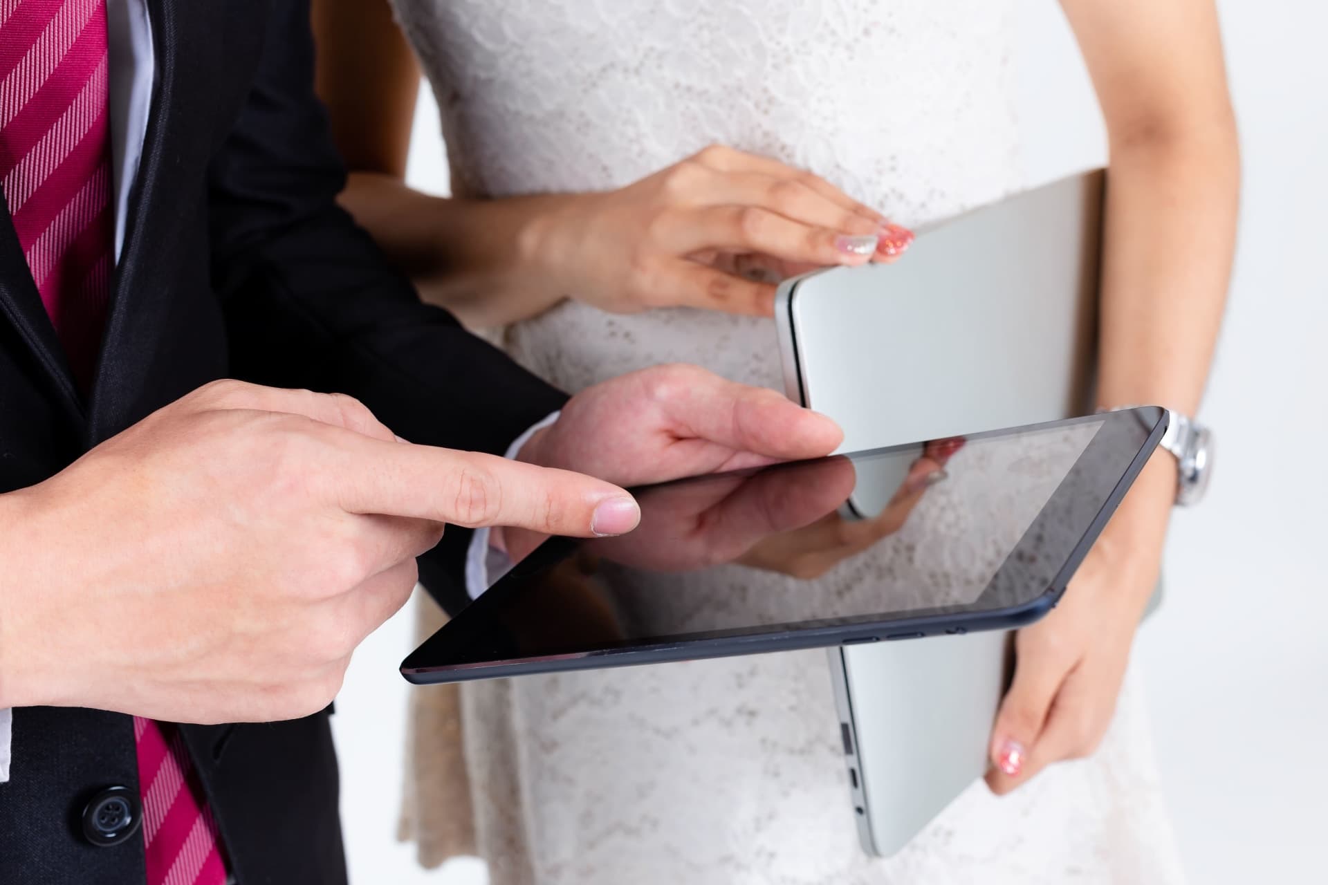 Effortless RSVP & Guest Management — Invitations on PlannerKart